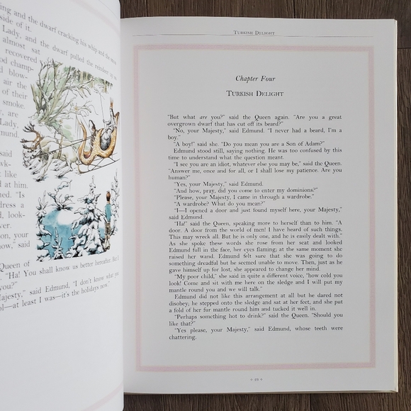 The Chronicles of Narnia Full-Color Gift Edition Box Set - Picture 10 of 11